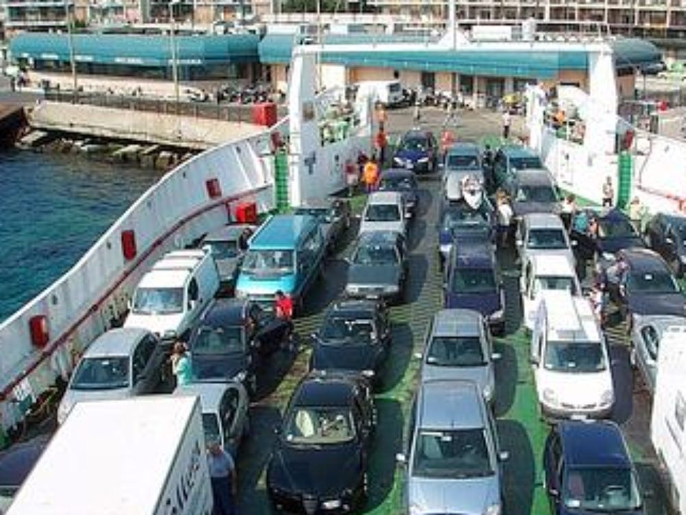 Sciopero tir, blocco a Villa San Giovanni