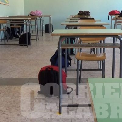 Oggi al via la scuola in Calabria con 4.606 studenti in meno: è allarme demografico
