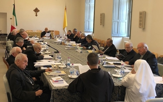 «No ad ogni forma di mafie!»: le linee guida della Conferenza episcopale calabra