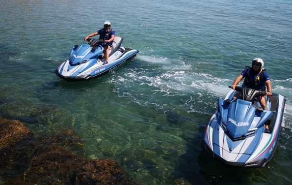 Crotone, la Polizia di Stato inizia i servizi di vigilanza costiera