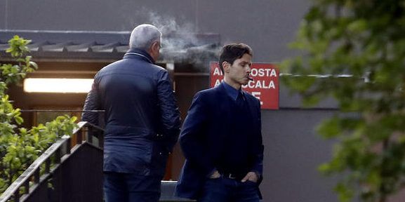 Berlusconi in terapia intensiva, il fratello Paolo: «E’ una roccia»