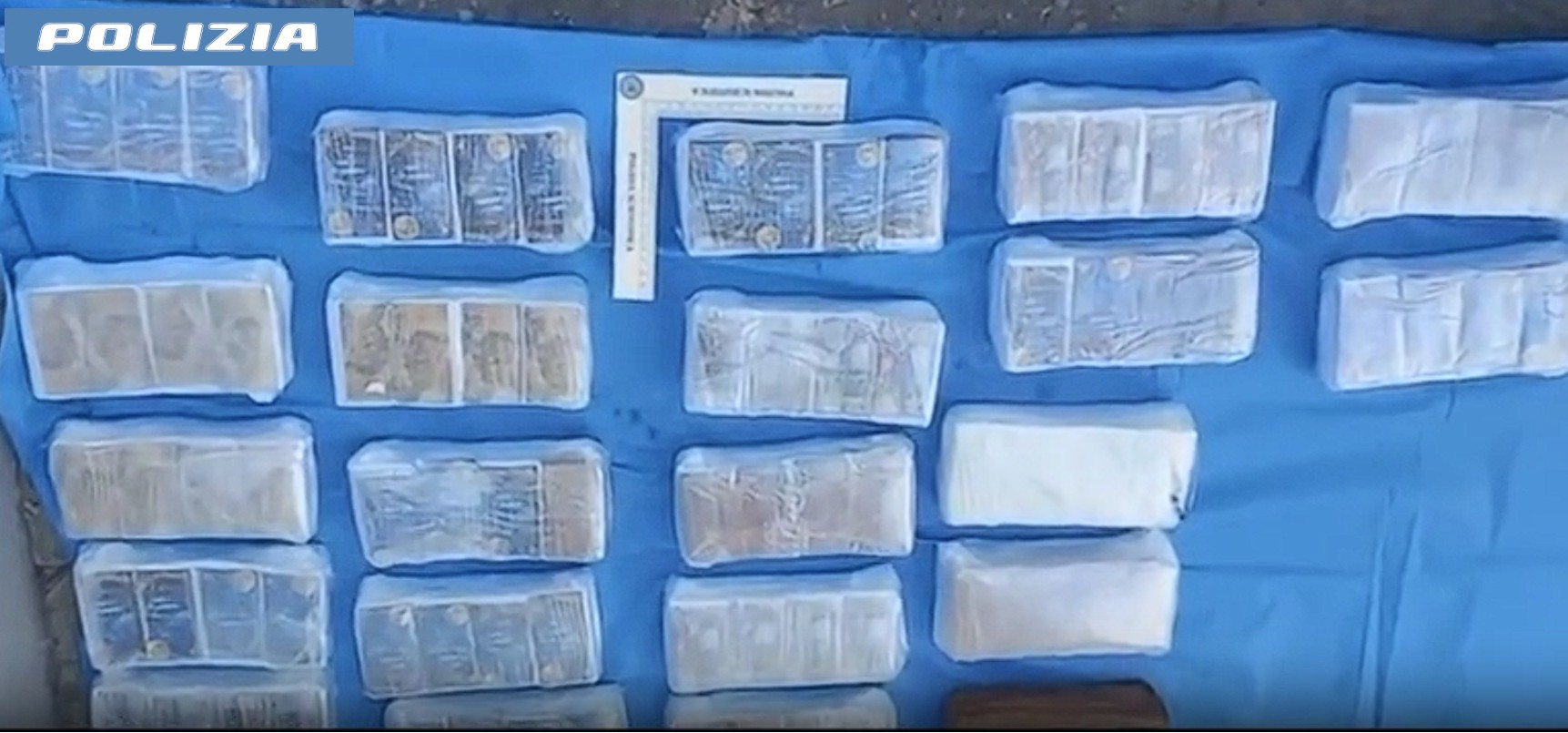 Partiti dalla Calabria con 28 chili di droga: coppia arrestata a Catania. Con loro c’era un bambino – VIDEO