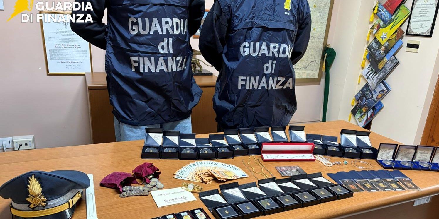 Truffa per 1,2 milioni a un Comune dell’Alto Tirreno cosentino. Quattro dipendenti accusati di peculato – VIDEO