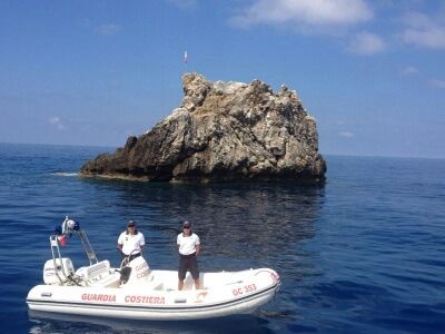 Amantea, bimbo soccorso in mare dalla guardia costiera