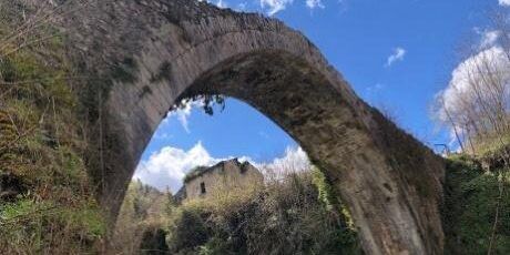 Un manufatto di granito del II secolo a.C. recuperato nel fiume Savuto