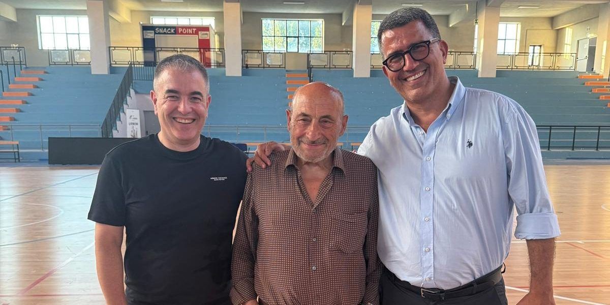 Pirossigeno Cosenza, il ritorno di Tonino Lorenzi. Guida, mentore e architetto di un nuovo basket