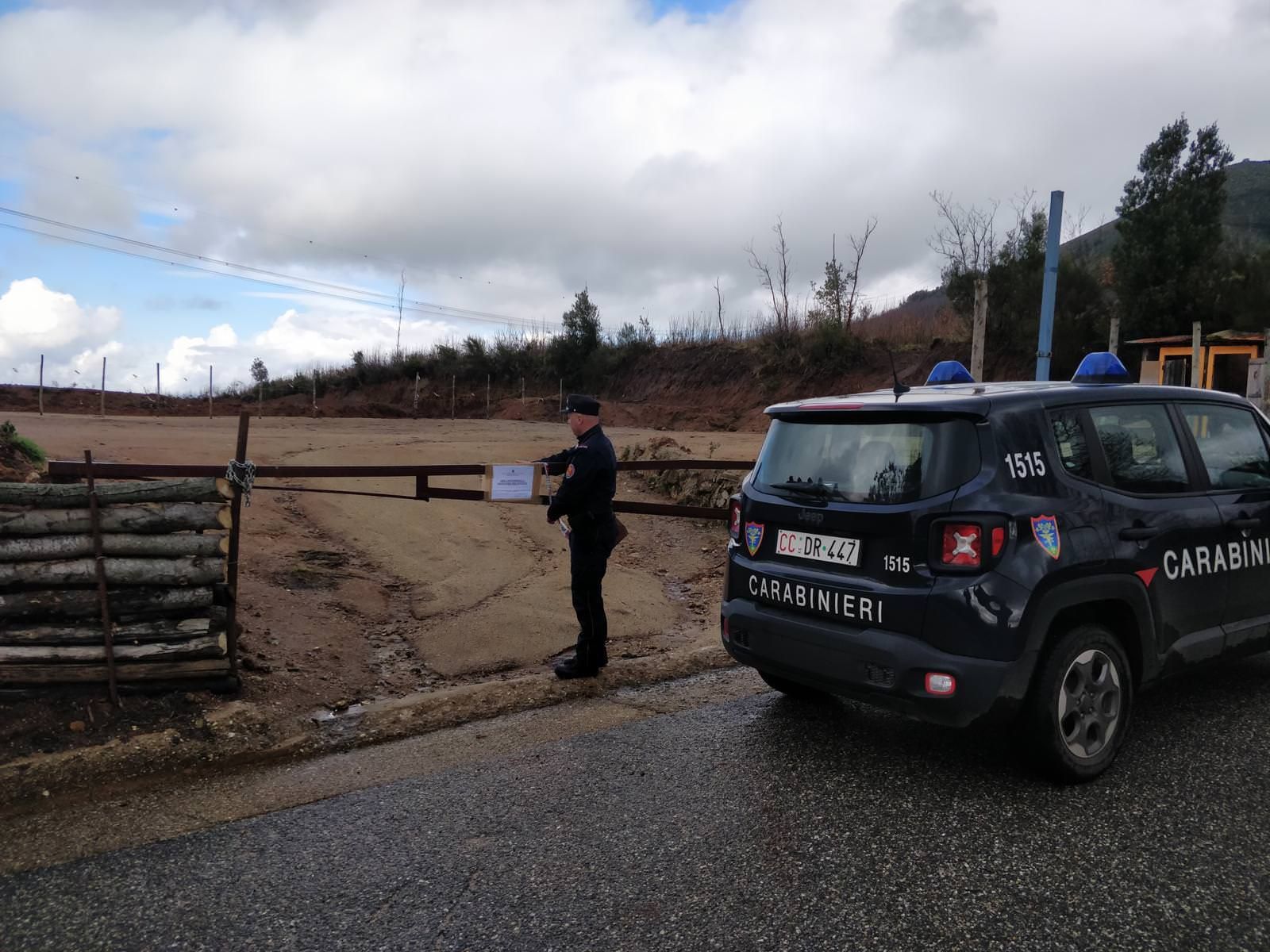 San Roberto, area comunale con vincoli ambientali trasformata in pista da motocross