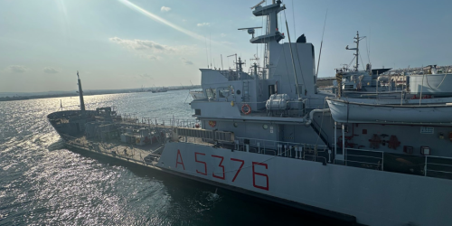 nave ticino acqua calabria sicilia
