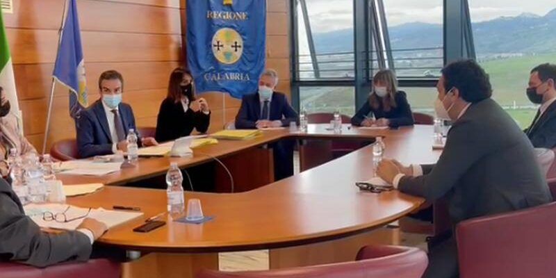 La giunta approva il disinsabbiamento dei porti di Cariati, Cetraro e Roccella