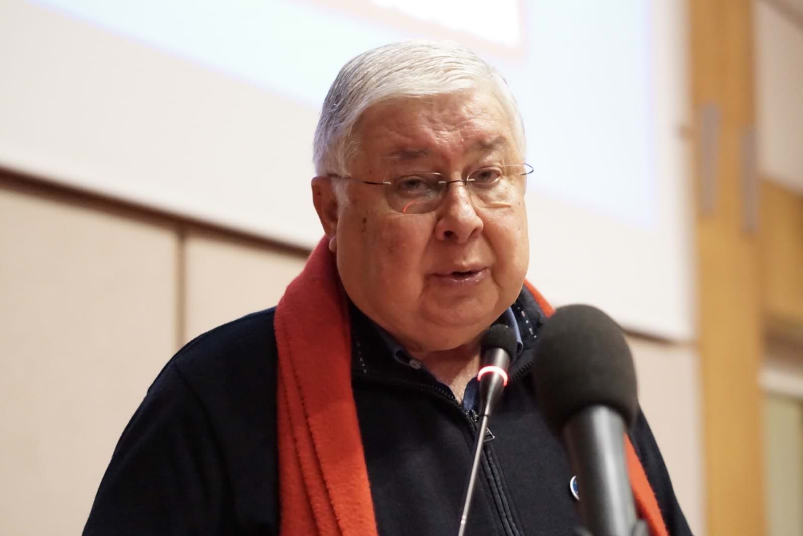 Callipo: «Fondi per infrastrutture, giovani e lavoro finiscono in spot e buoni pizza»