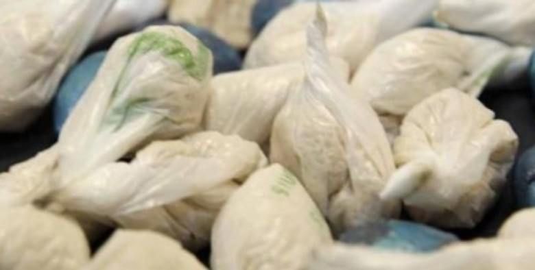 Teneva l'eroina nel magazzino, arrestato pusher