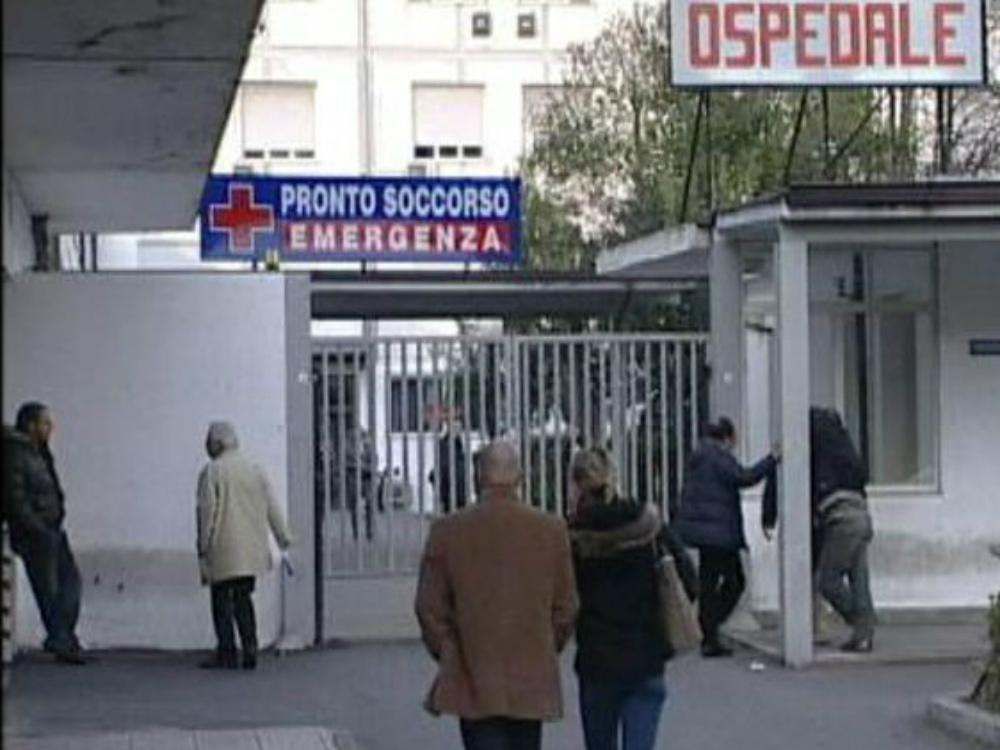 Neonata morta a Vibo, Intrieri scrive all'Asp e a Scura