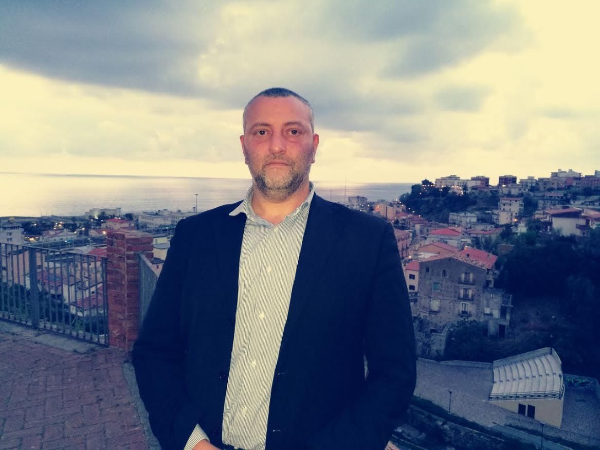 «Strane delibere “elettorali” a Paola»