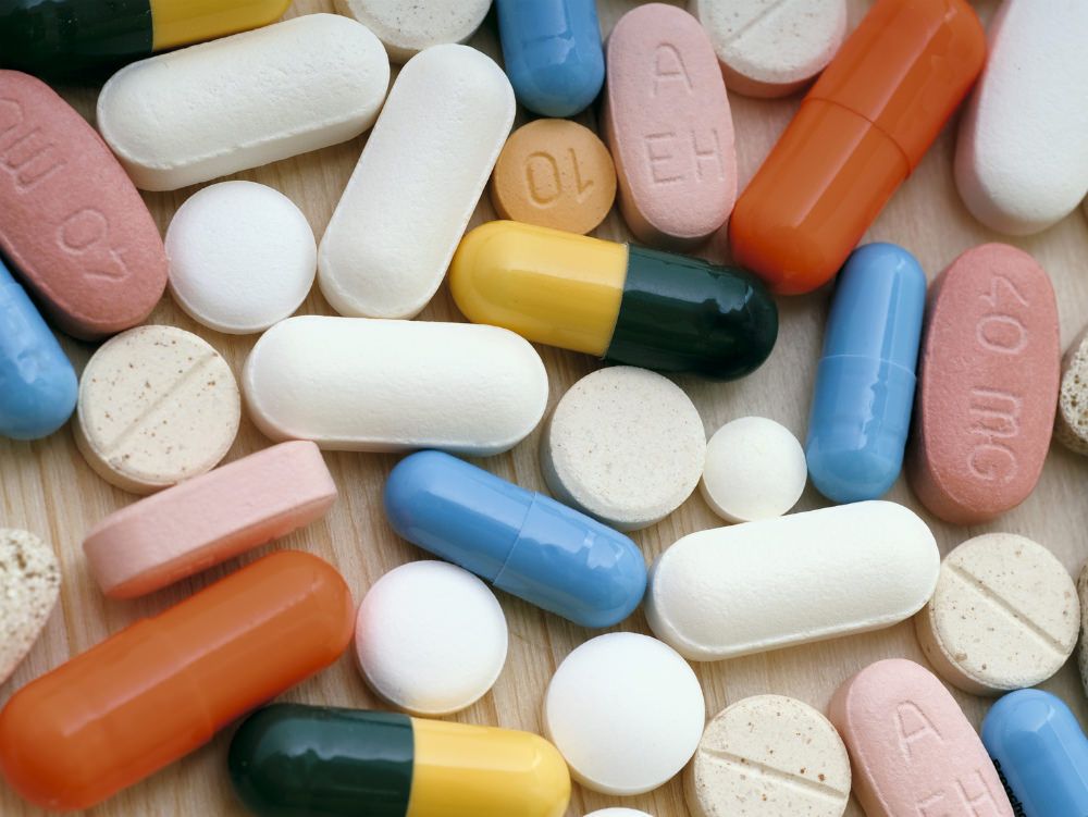 Spesa farmaceutica, proposta di legge per ridurre i costi