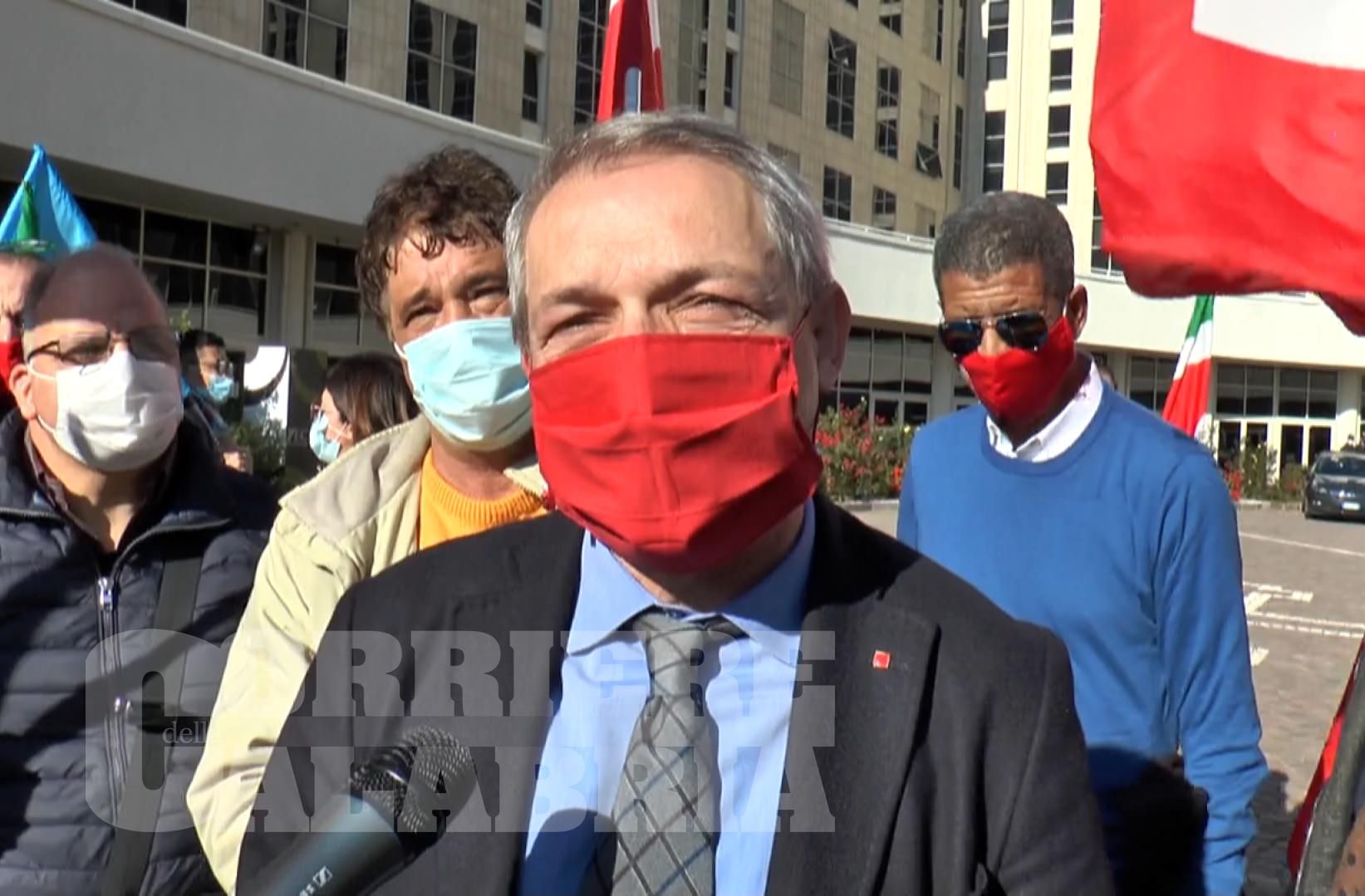 «Stabilizzare i lavoratori ex Lsu e Lpu della Calabria»