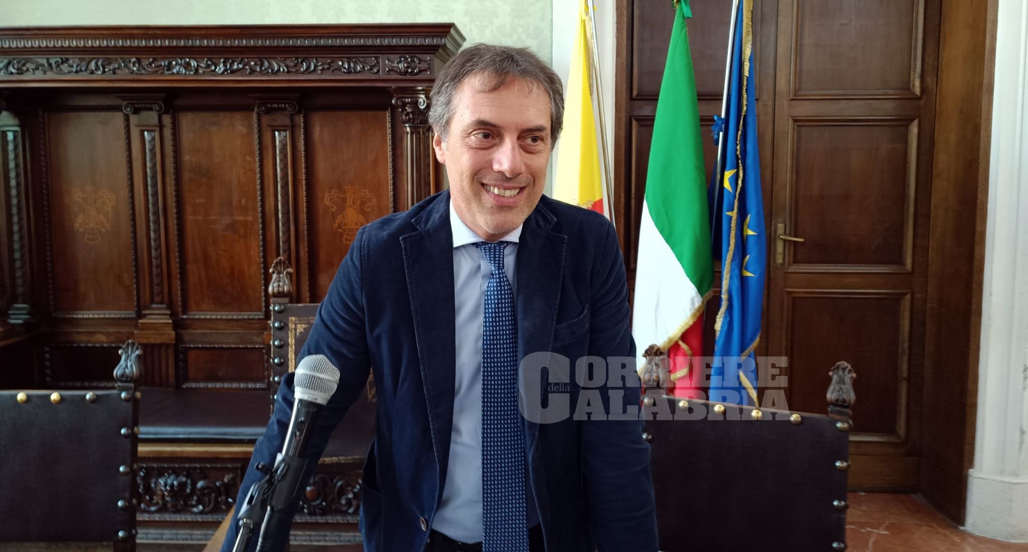 Catanzaro, il messaggio di Fiorita per Natale: «Non viviamo tempi facili, dobbiamo fermarci e riflettere»