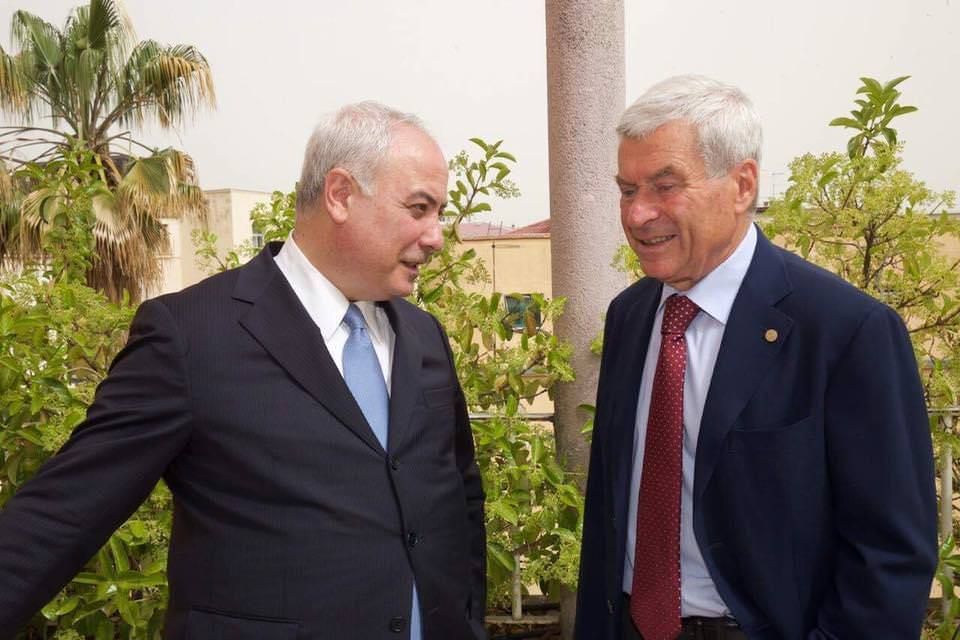 Confcommercio e le incertezze degli imprenditori: «Si riparte, ma come?»