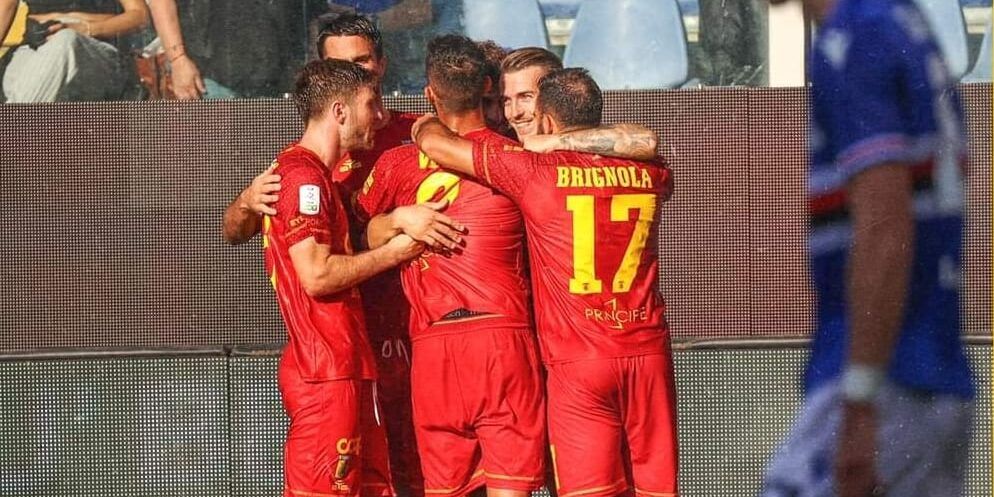 Nuova impresa del Catanzaro, la Samp di Pirlo va al tappeto