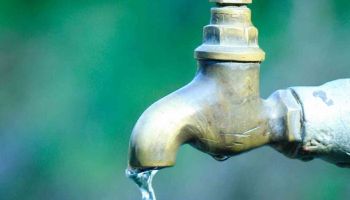 Grave danno alla rete idrica di Lamezia Terme, disservizi nell’erogazione dell’acqua