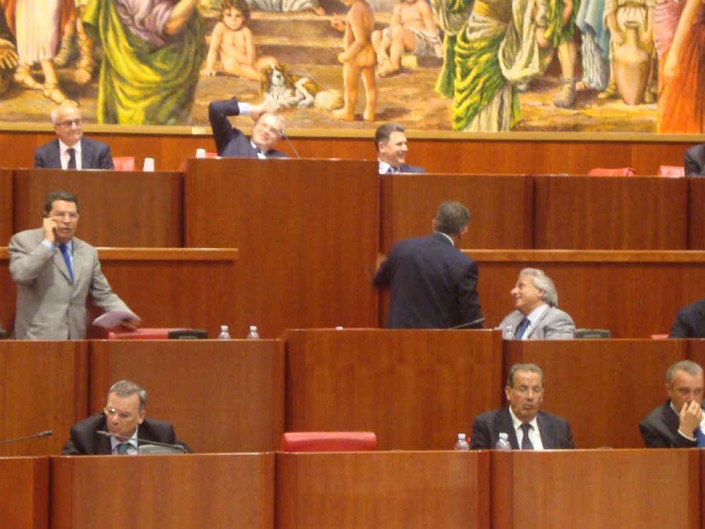 Consiglio, approvato l`assestamento di Bilancio