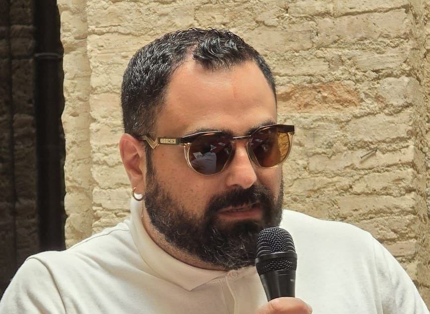 Primi cambiamenti al Comune di Vibo, Colelli lascia la delega allo spettacolo