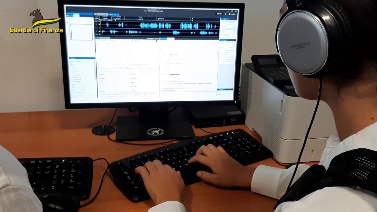 La rotta della droga che attraversa lo Stretto: otto arresti – VIDEO