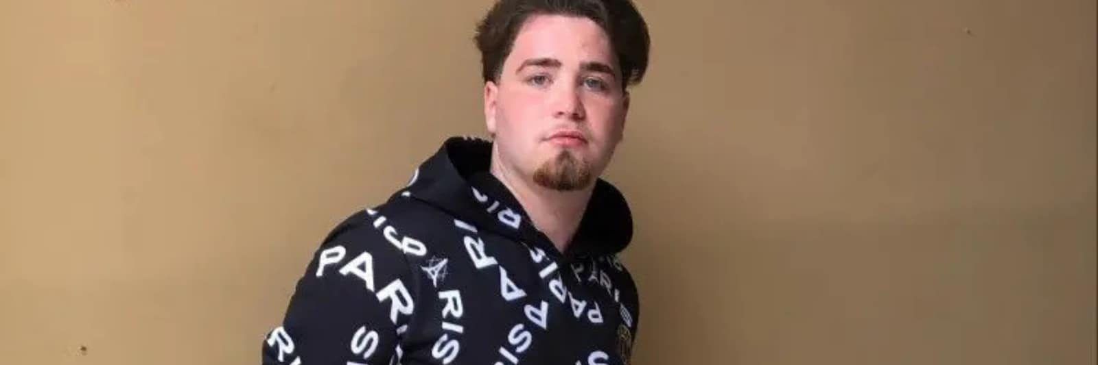 Baby boss in aula: «Non vado fiero di ciò che ho fatto»