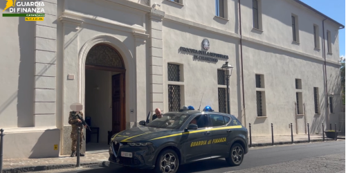 jonny sequestro beni isola capo rizzuto