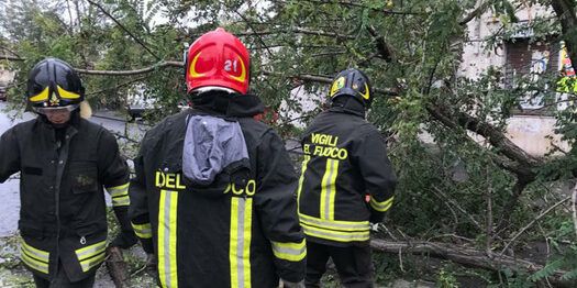Maltempo, 240 interventi dei vigili del fuoco in Calabria