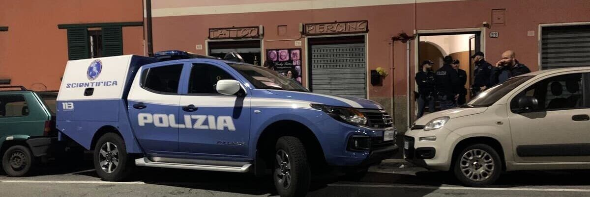 Omicidio-suicidio a Genova,  spara alla compagna e si uccide