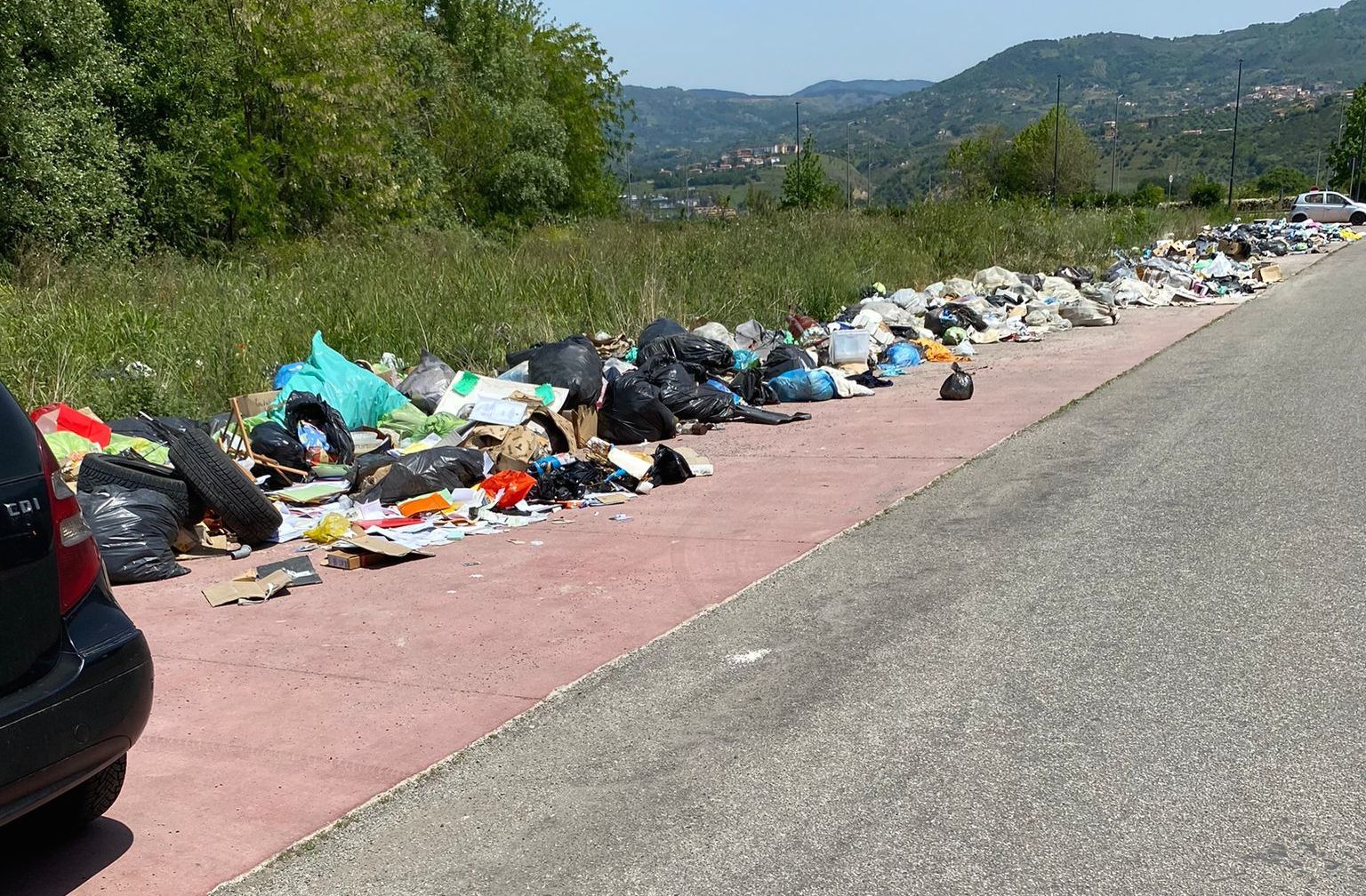 Rende, la discarica della vergogna è ancora lì: Federazione Riformista rinnova l’allarme sanitario