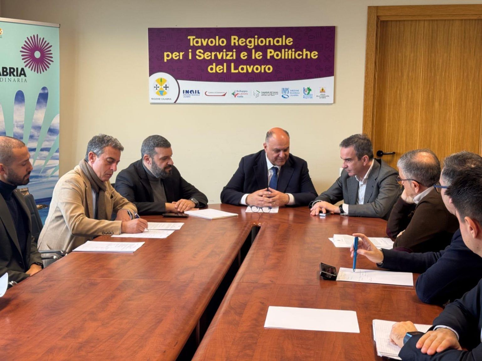 Tirocinanti, c’è l’intesa: sostegno economico agli over 60 per accompagnarli alla pensione