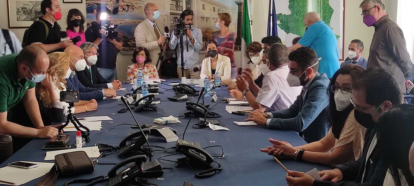 Abramo, sindacati: «Impegno del Mise, ma c’è preoccupazione»