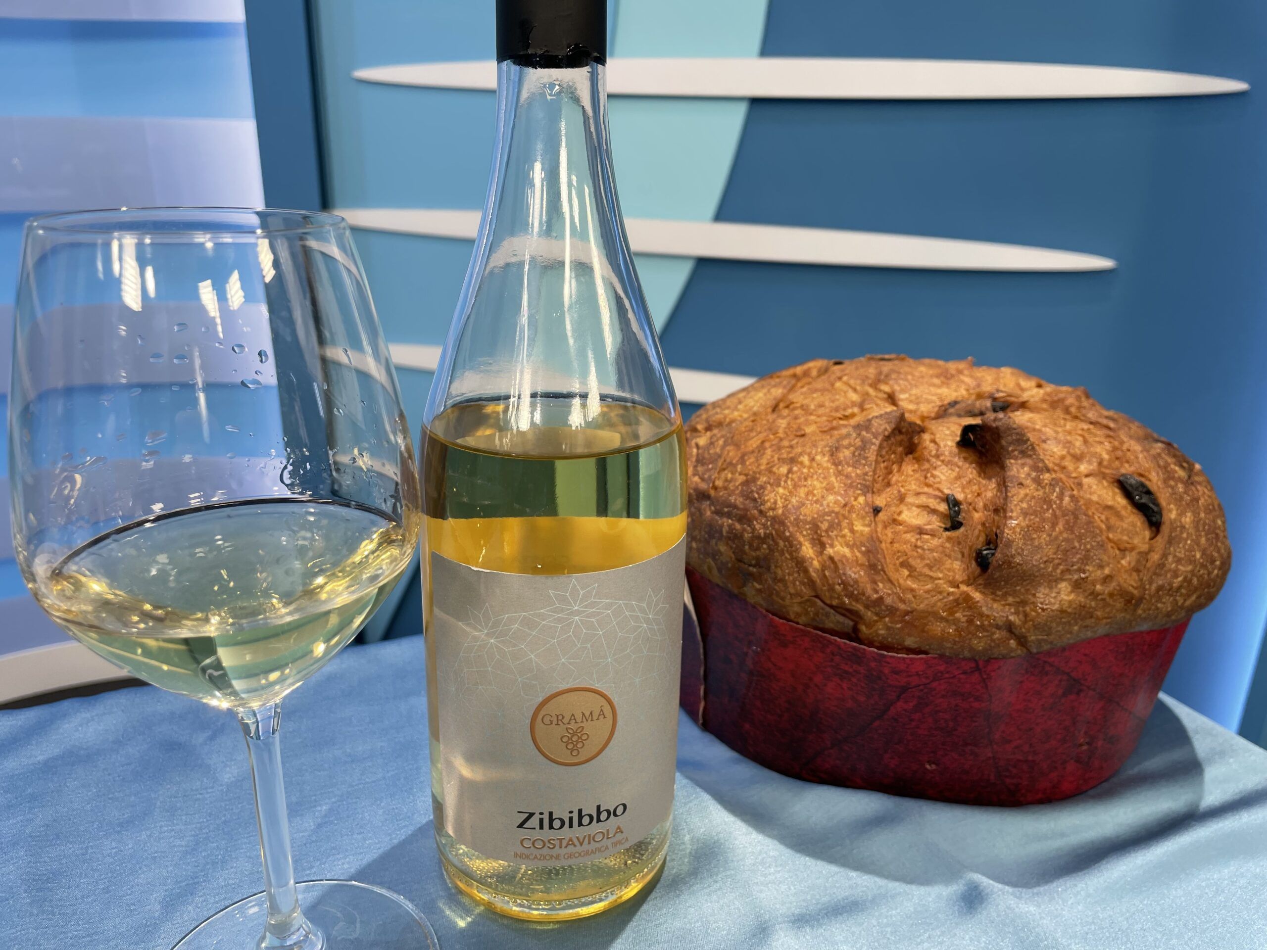 Materie prime d’eccellenza per il panettone allo Zibibbo dello chef di Bagnara