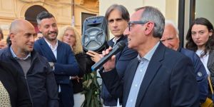 Elezioni Reggio, Battaglia apre la segreteria: «Amiamo la città e l’abbiamo difesa da tutte le imposizioni»