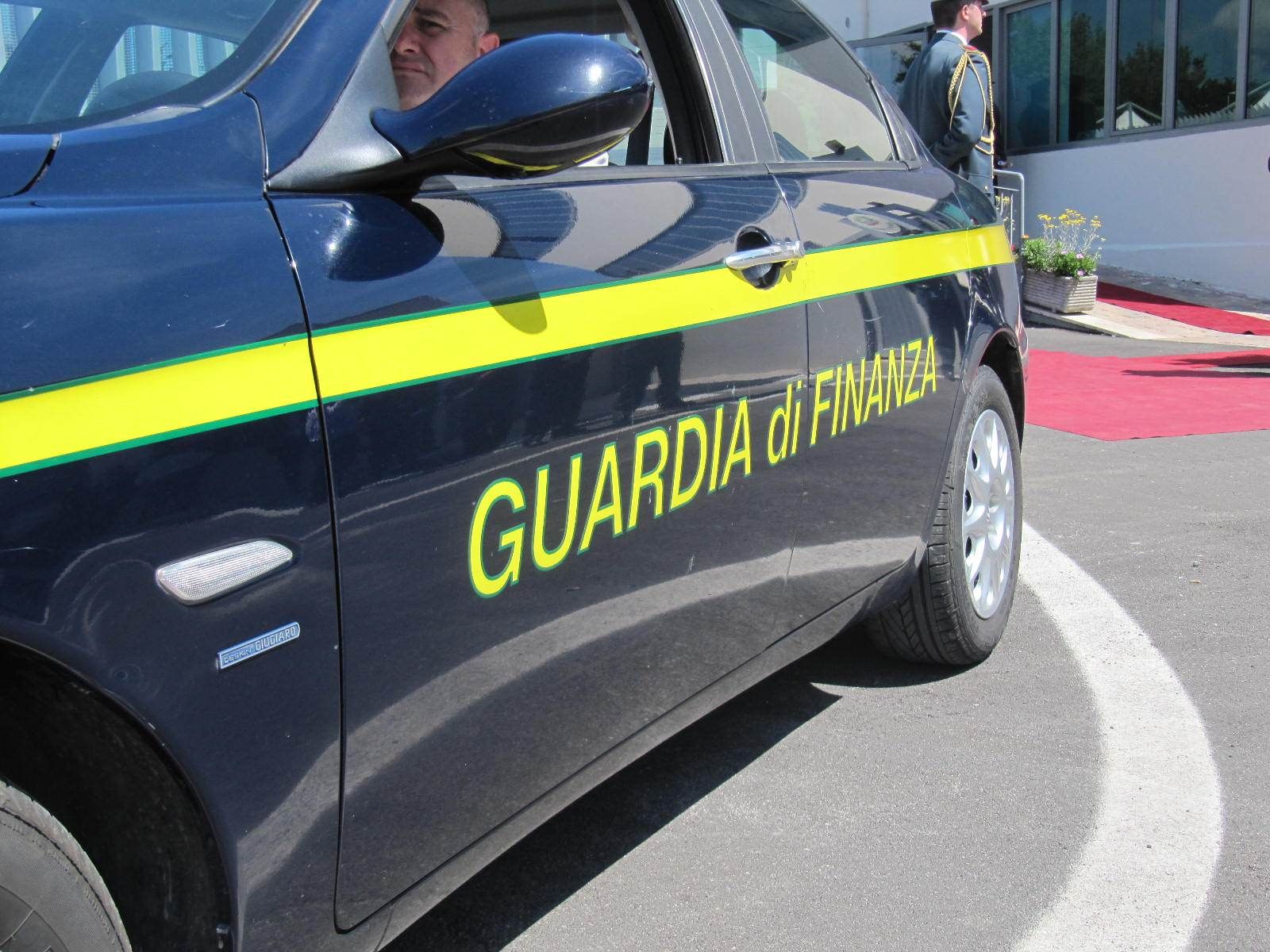 Sibari, scoperti e denunciati 118 falsi braccianti