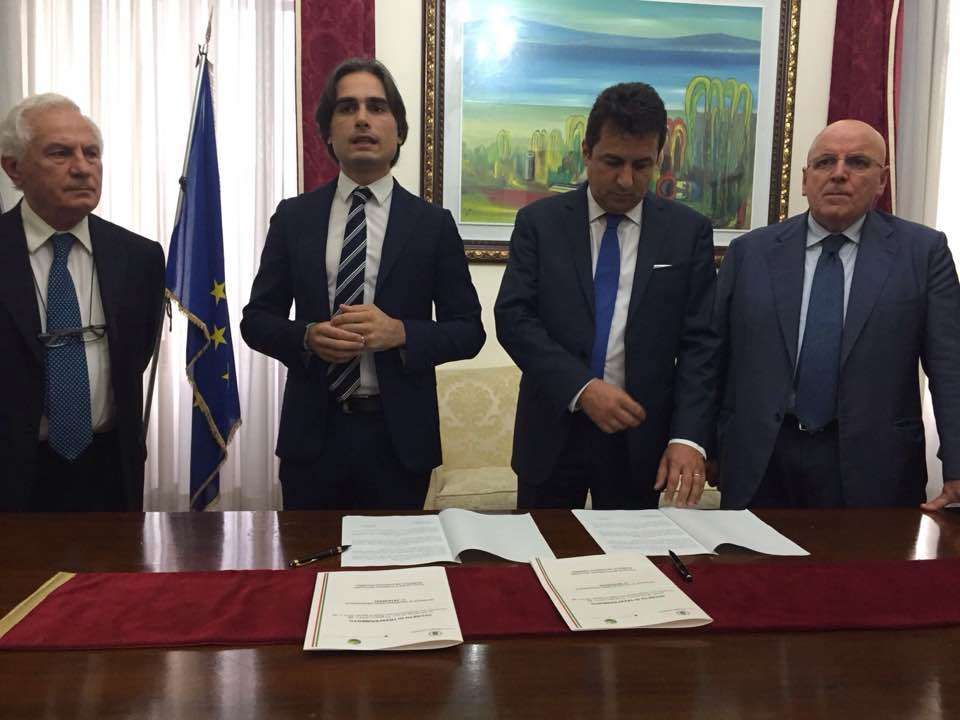 Cardiochirurgia, Cannizzaro e Bilardi: «Propaganda per referendum»