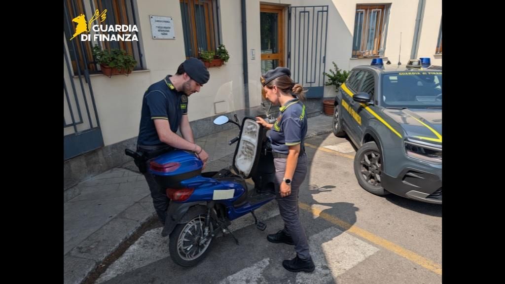 Palermo, false e-bike: maxi sequestro – VIDEO