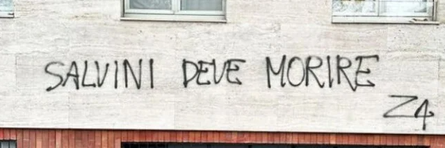 Minacce per Salvini a Milano, la firma di una baby gang