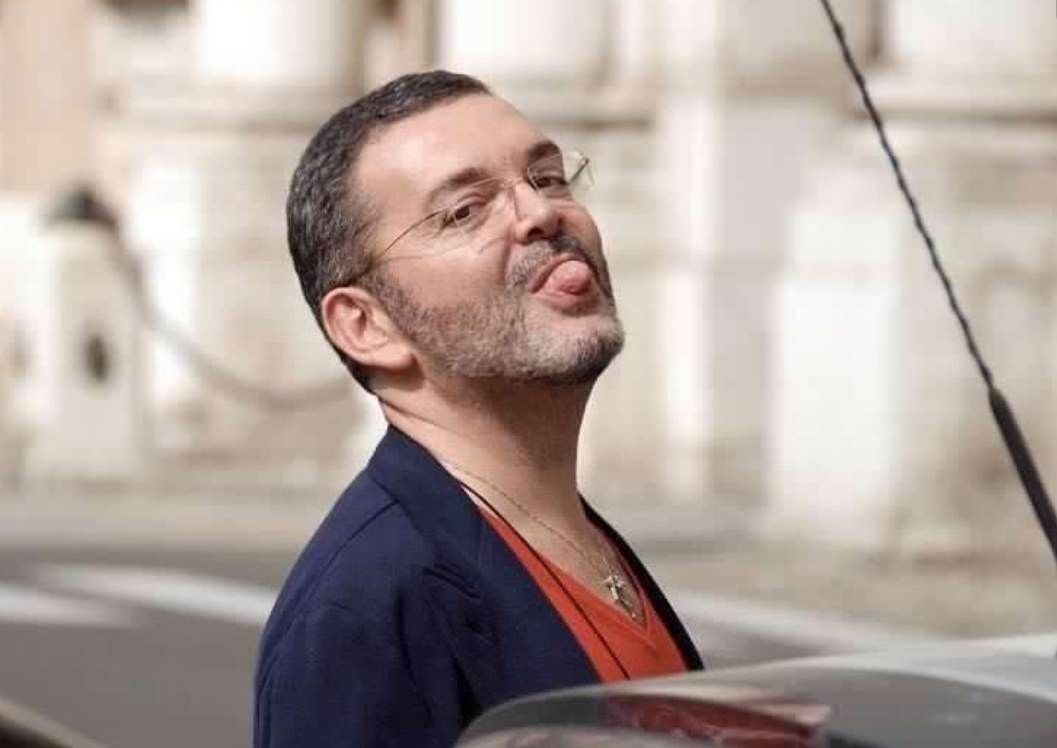 Spirlì e il "buio" social sulla sua campagna promozionale