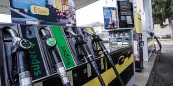 Caro carburanti, continuano i rialzi: la Calabria la regione con i prezzi più alti per il gasolio