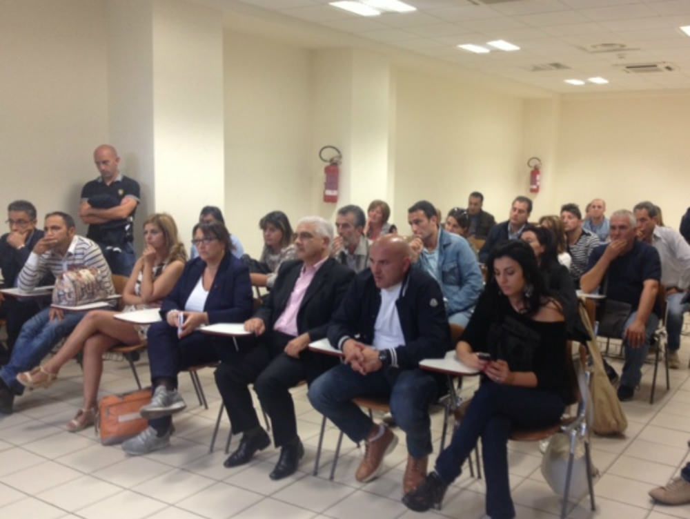 Presidio dei precari all`interno dell`assessorato regionale alla Sanità