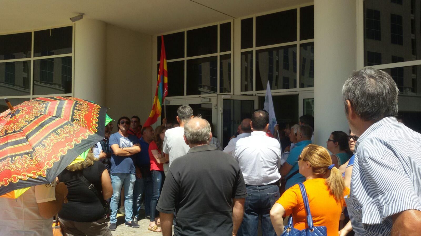 La protesta dei precari alla Cittadella  