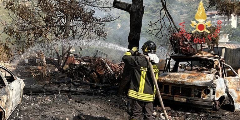 Vigili del Fuoco feriti a Reggio Calabria: la vicinanza della Federdistat Cisal