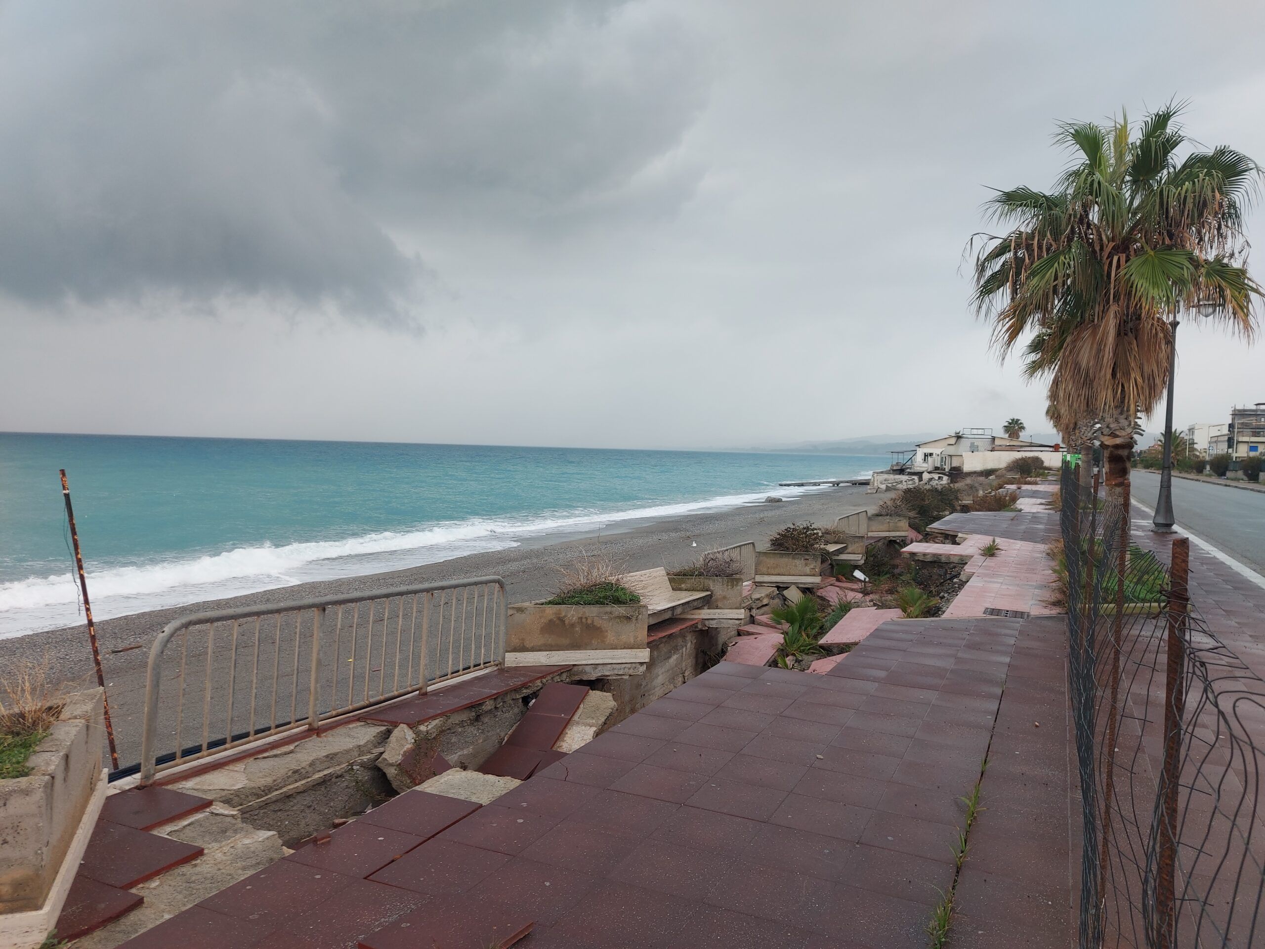 Bovalino, smantellato il Lido Solidale: la denuncia di Adda