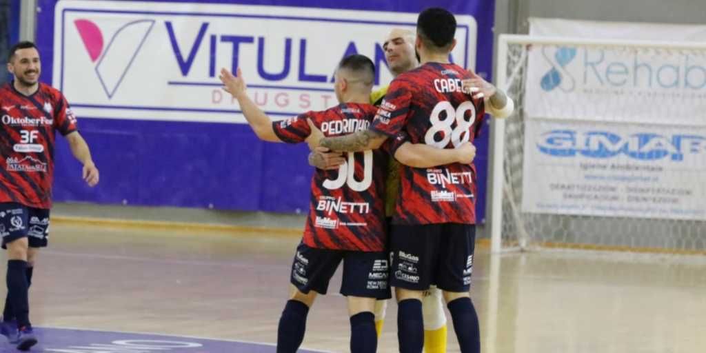 Super Pirossigeno Cosenza, espugnato il PalaScaloria di Manfredonia con un netto 5-2