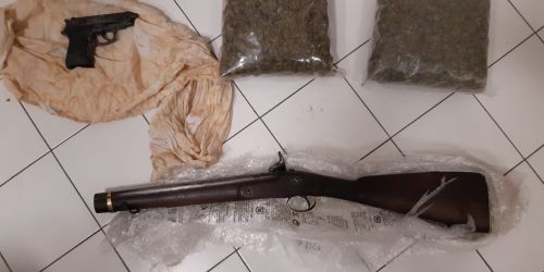 fucile pistola droga cosenza