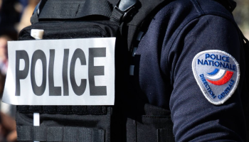 Orrore in Francia, cinque neonati trovati morti in casa