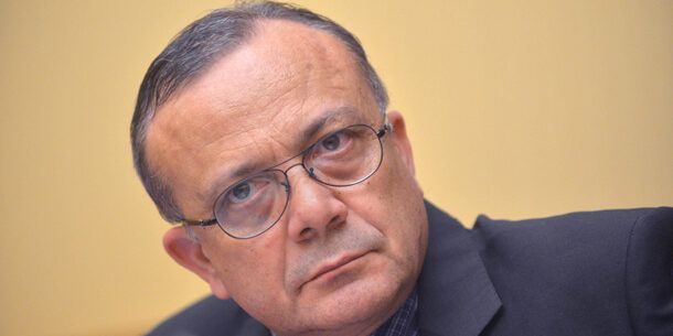 “Mio fratello. Tutta una vita con Peppino”. A Locri arriva Giovanni Impastato