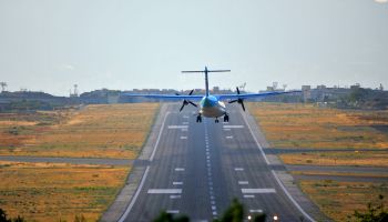 Incidente sulla pista, chiuso momentaneamente l’aeroporto di Reggio Calabria